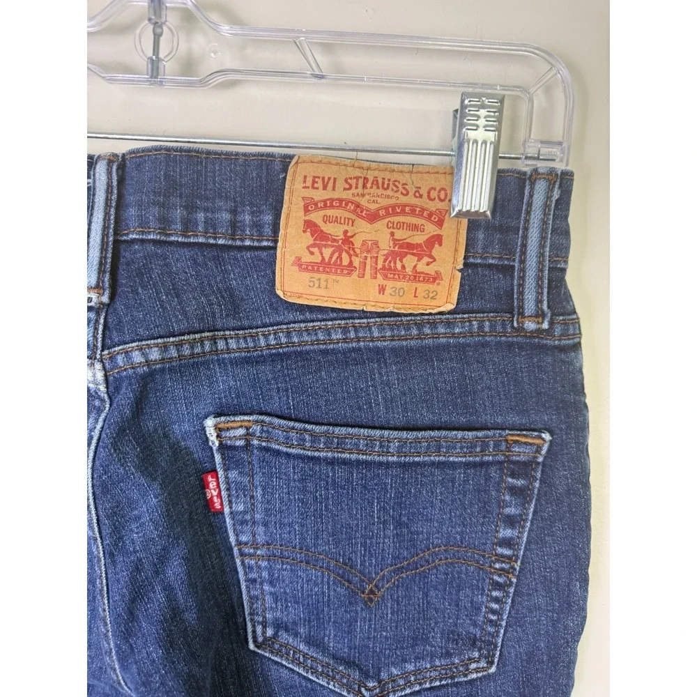 Levi's 511 Slim Fit Jeans Mens 30x32 (28x29) Dark Wash Blue Stretch Denim Casual
